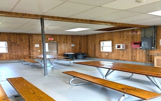 Buffalo Rd Lodge interior 4